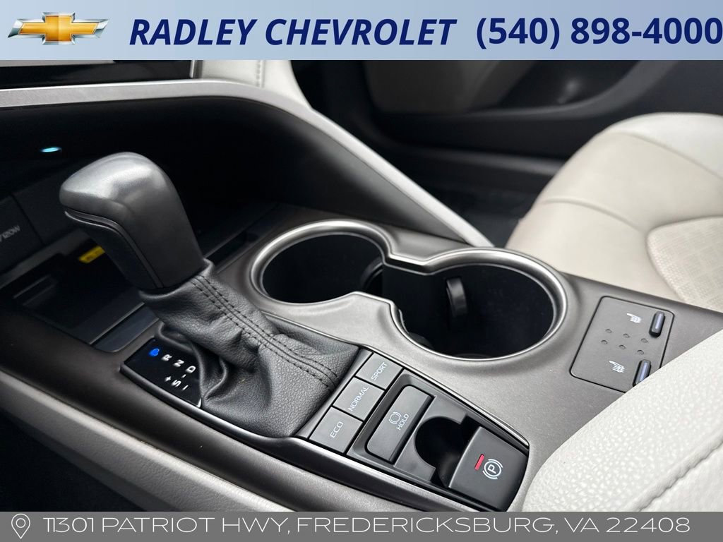 Used 2023 Toyota Camry XSE image 18