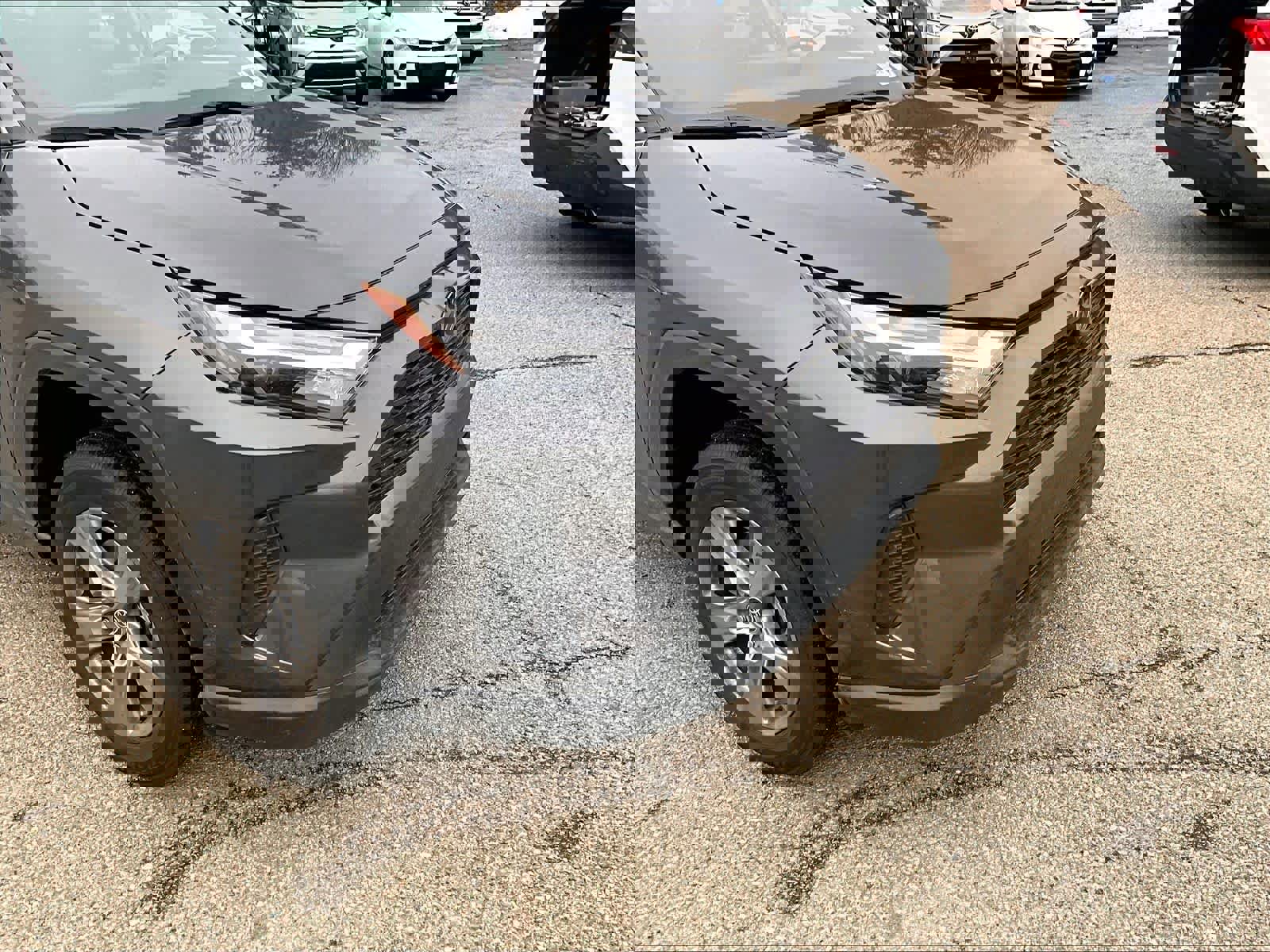 Used 2024 Toyota RAV4 XLE image 5