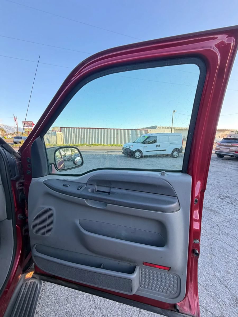 Used 2003 Ford Excursion XLT RWD image 15
