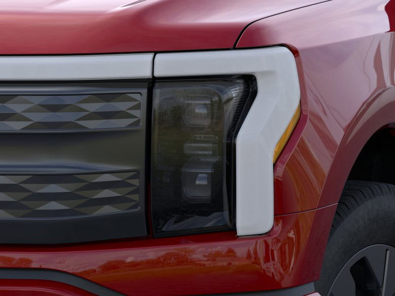 New 2025 Ford F150 Lightning Lariat image 18
