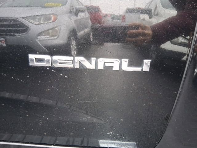 Used 2019 GMC Canyon Denali image 12