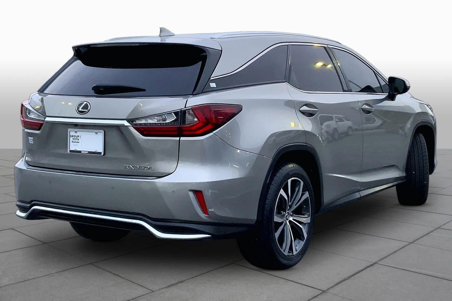 Used 2018 Lexus RX 350L FWD image 12