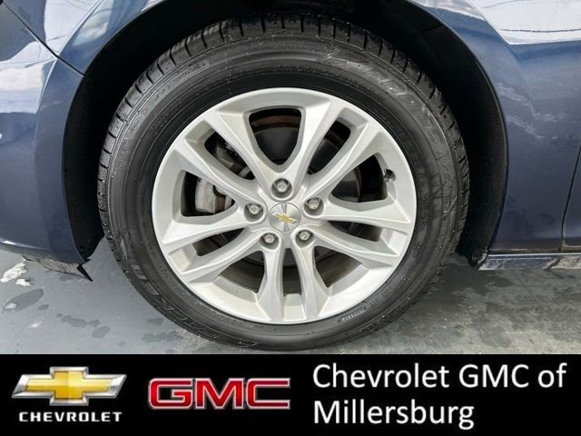 Used 2017 Chevrolet Malibu LT w/ Driver Confidence Package image 10