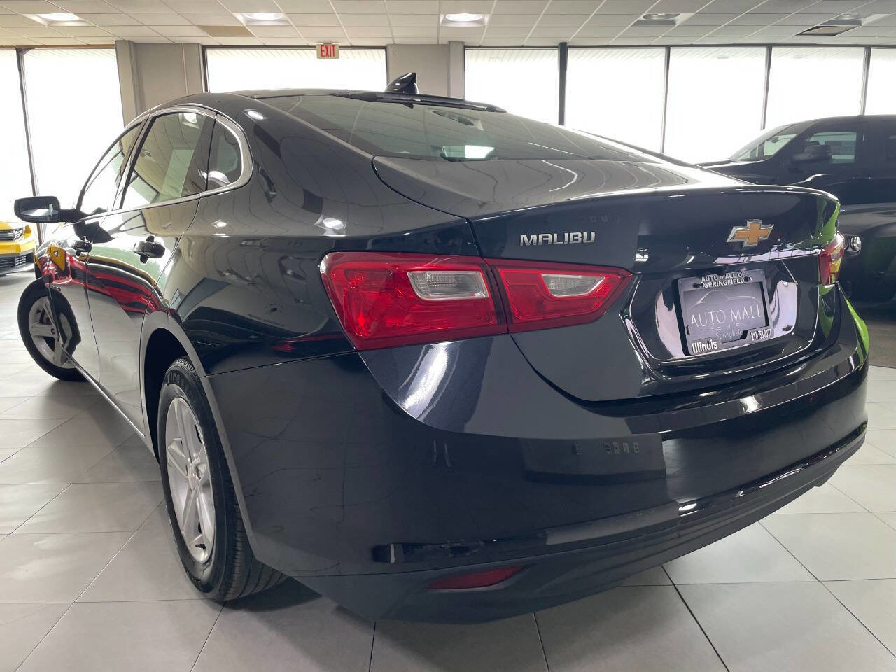 Used 2023 Chevrolet Malibu LT image 5