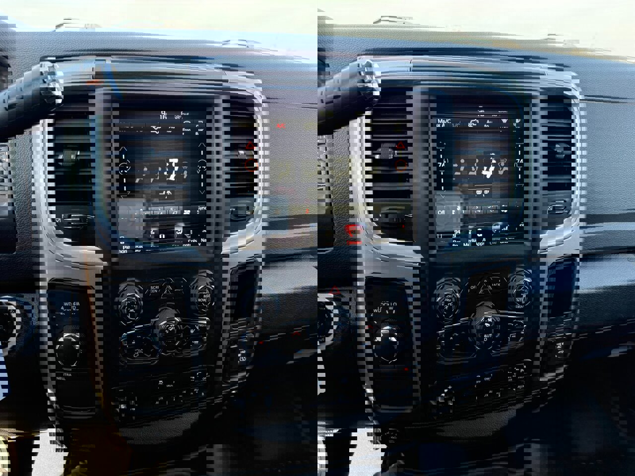 Used 2018 RAM 2500 Big Horn w/ Harvest Edition image 15