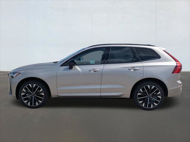 New 2026 Volvo XC60 B5 Ultra w/ Protection Package Premier AWD/4WD image 3