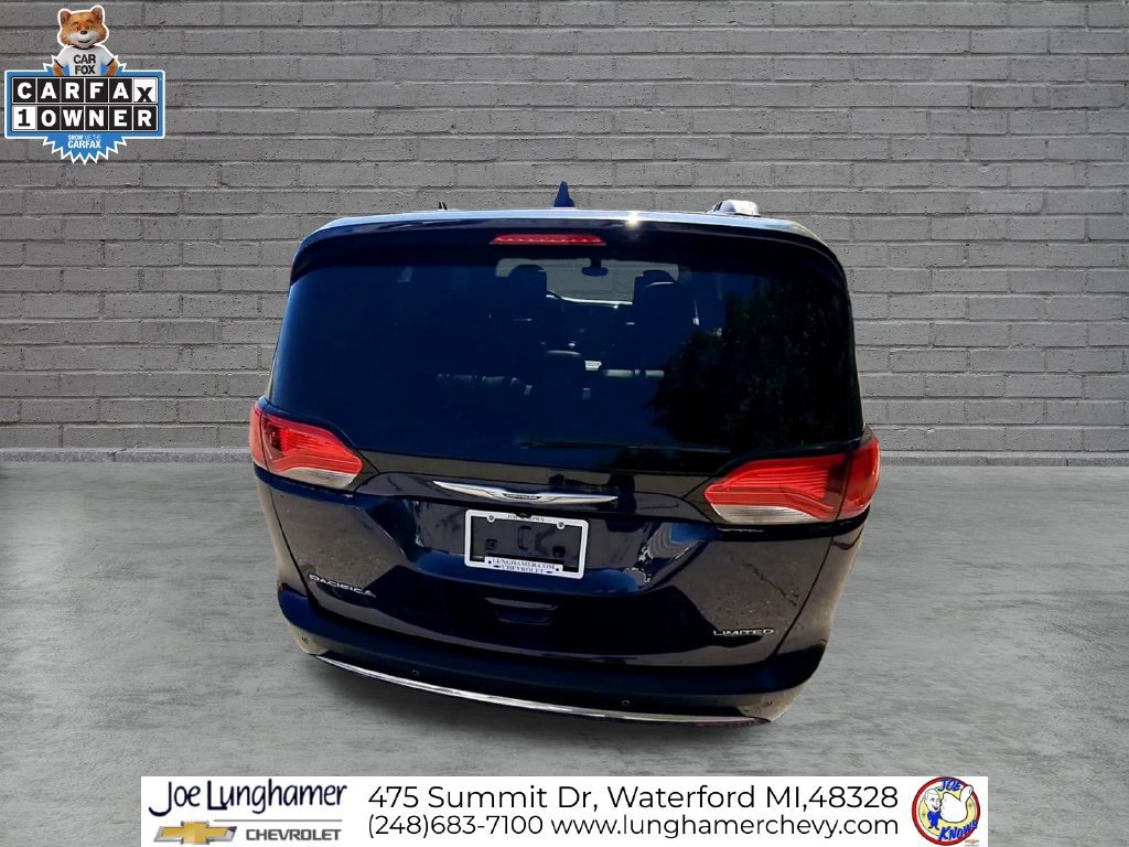 Used 2020 Chrysler Pacifica Limited FWD image 7