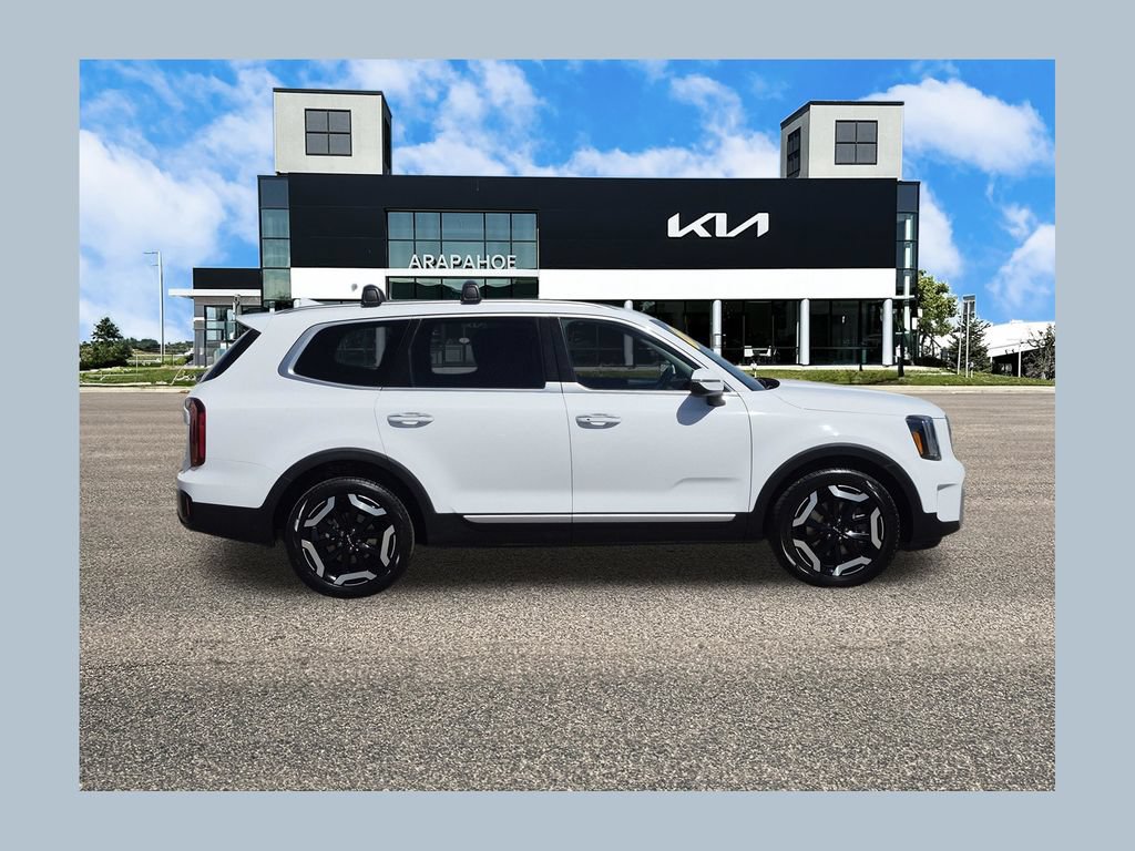 Used 2025 Kia Telluride S