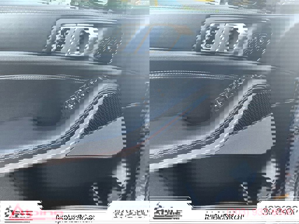 Used 2023 BMW X5 M50i w/ Executive Package image 16