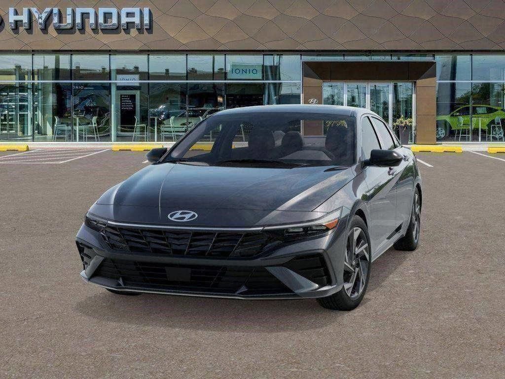 New 2026 Hyundai Elantra SEL Sport image 6