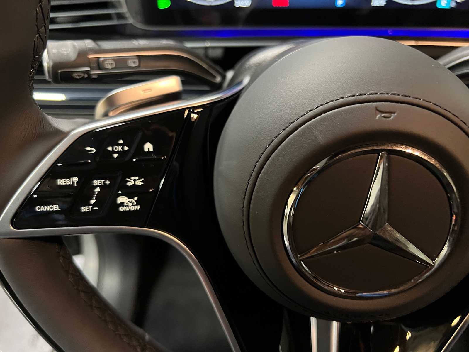 New 2026 Mercedes-Benz GLS 580 4MATIC image 24