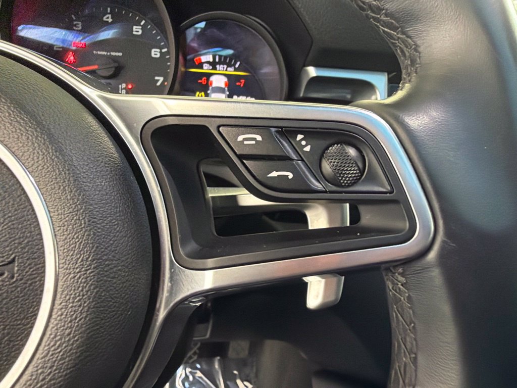 Used 2019 Porsche Macan AWD/4WD image 45