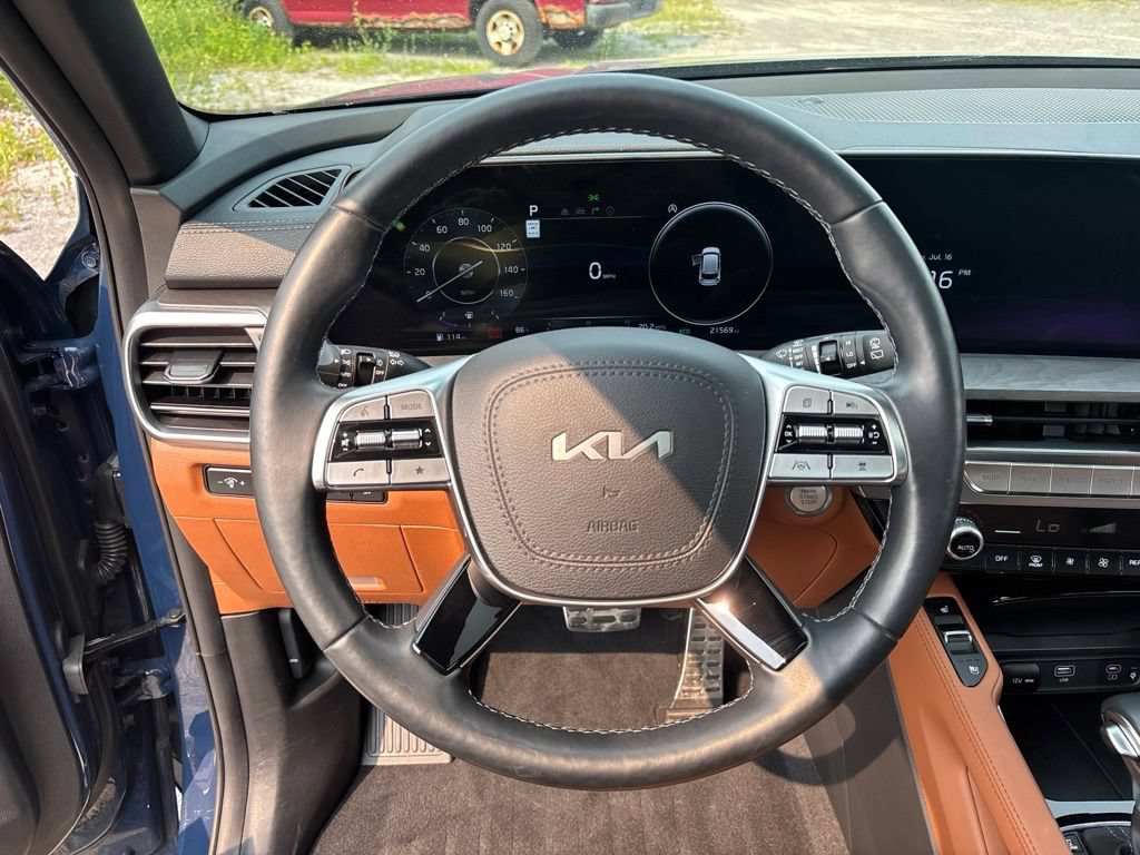 Certified 2024 Kia Telluride SX X-Line AWD/4WD image 18