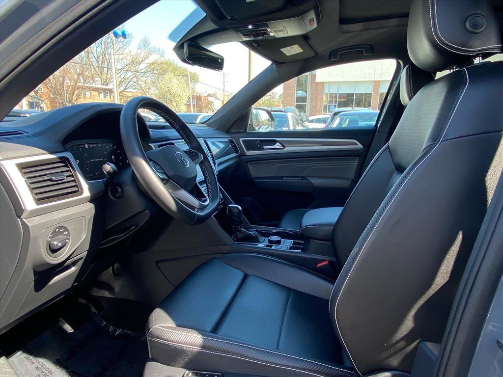 Certified 2023 Volkswagen Atlas Cross Sport SEL image 12