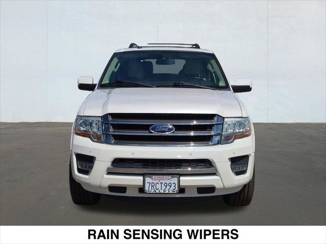 Used 2016 Ford Expedition Limited w/ Equipment Group 301A RWD image 2