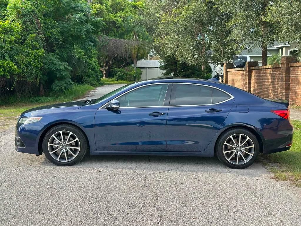 Used 2016 Acura TLX w/ Advance Package FWD image 2