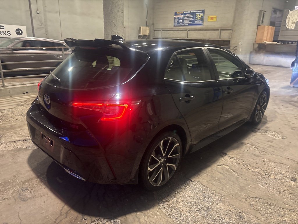 Used 2020 Toyota Corolla XSE image 3