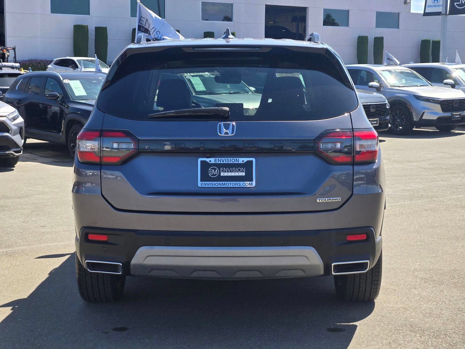 Certified 2025 Honda Pilot Touring image 6