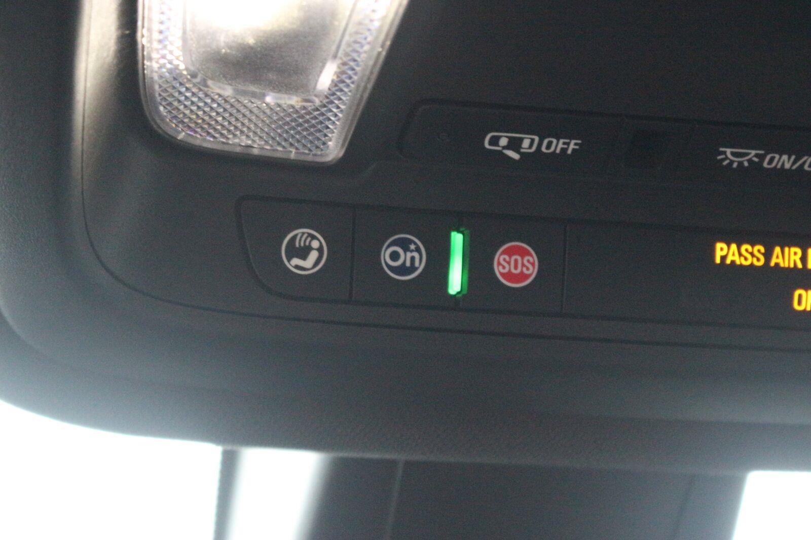 Used 2023 Chevrolet Traverse LT w/ LPO, Cargo Package AWD/4WD image 30