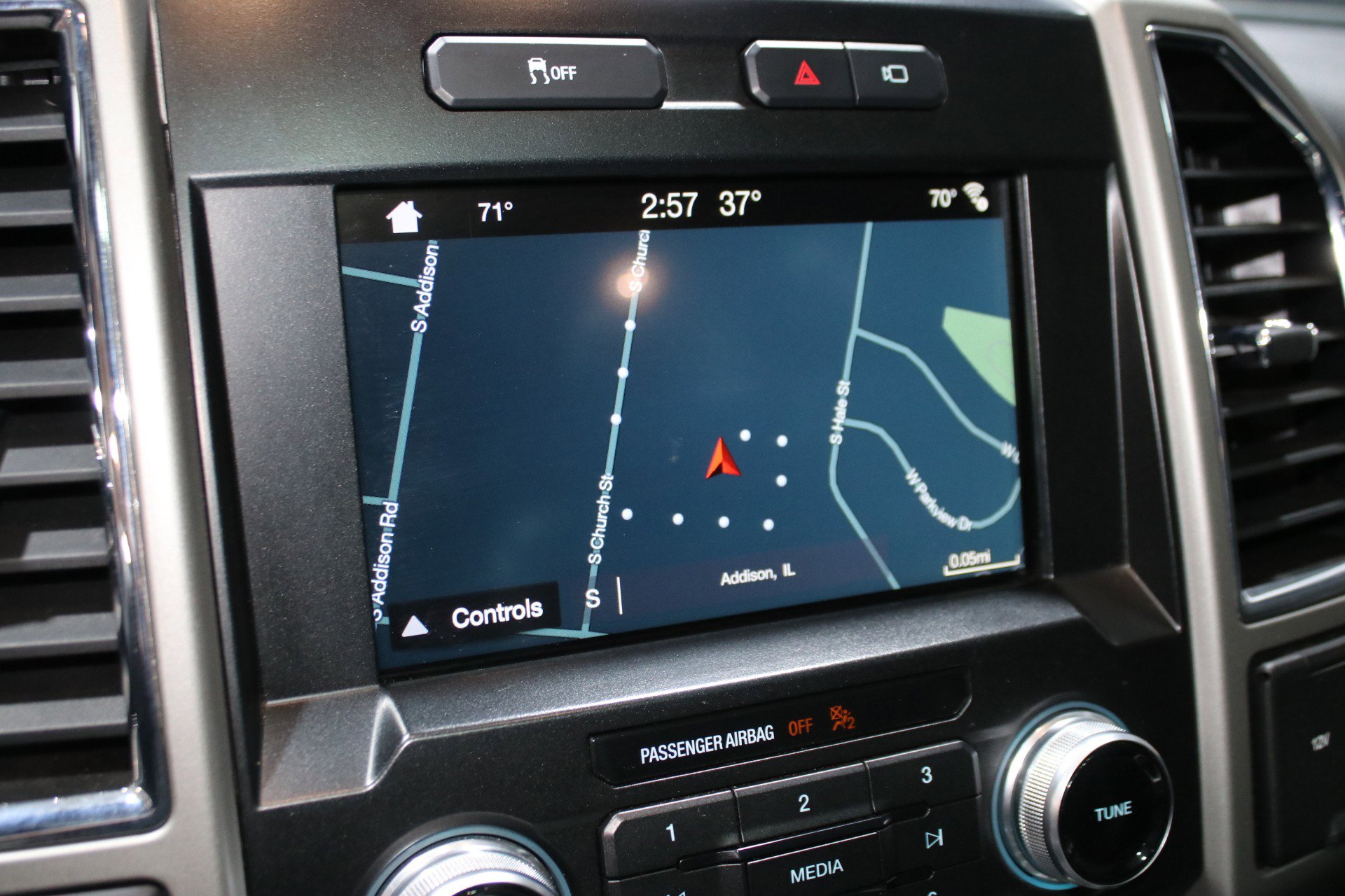 Used 2017 Ford F150 Lariat w/ Equipment Group 502A Luxury image 59