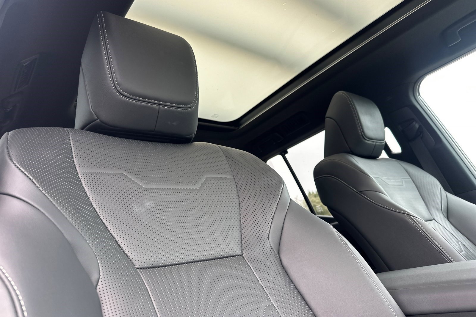 Used 2024 Lexus GX 550 image 20