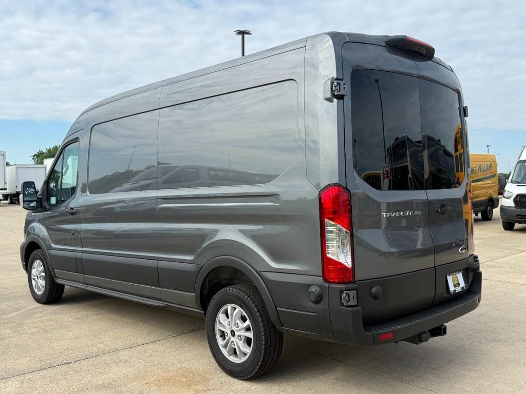 New 2025 Ford Transit 250 148 Medium Roof w/ Interior Upgrade Package RWD image 7