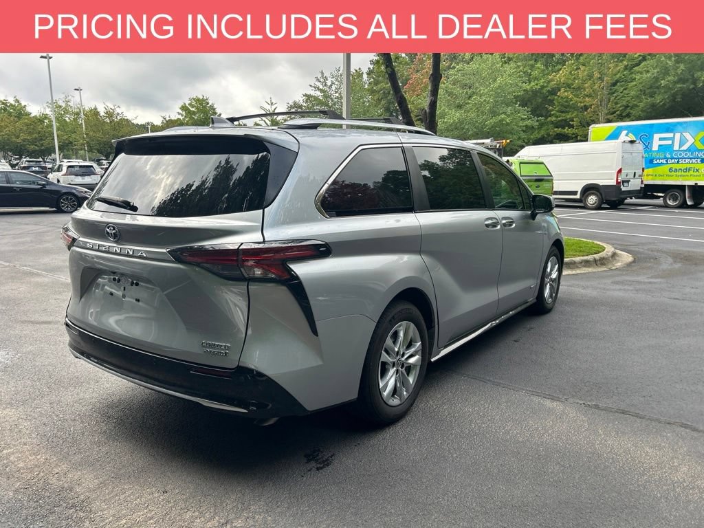Certified 2021 Toyota Sienna Limited FWD image 8