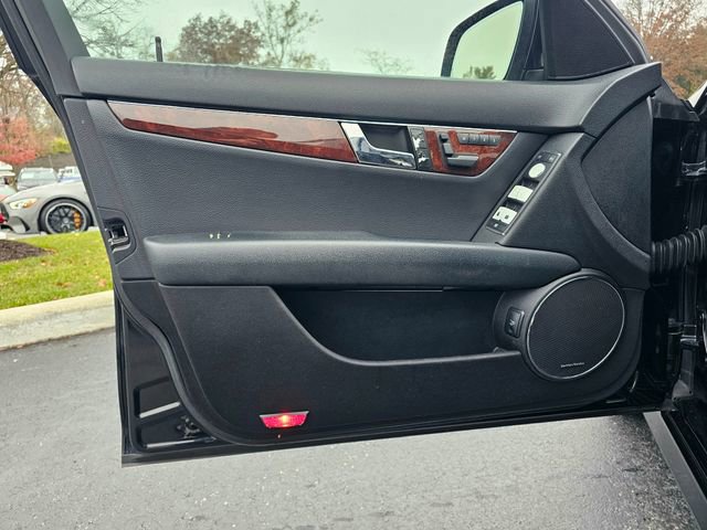 Used 2009 Mercedes-Benz C 300 4MATIC Sedan image 19