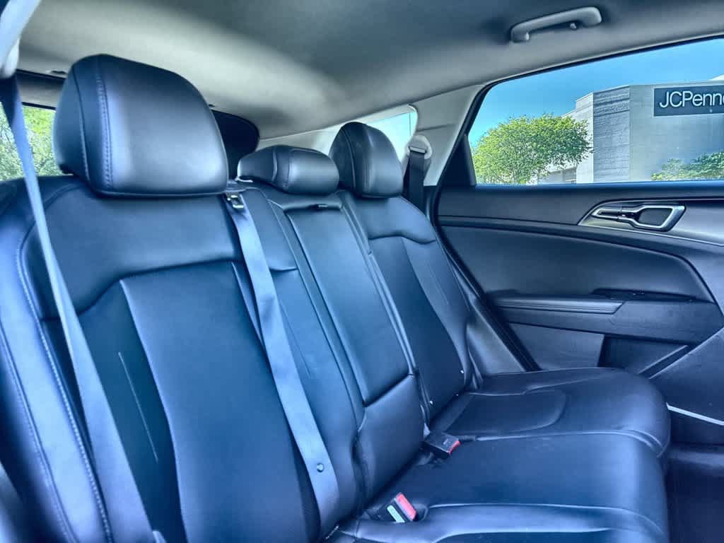 Used 2024 Kia Sportage EX FWD image 26