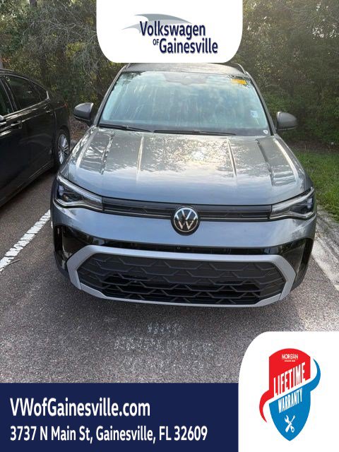 Used 2025 Volkswagen Taos S FWD image 2
