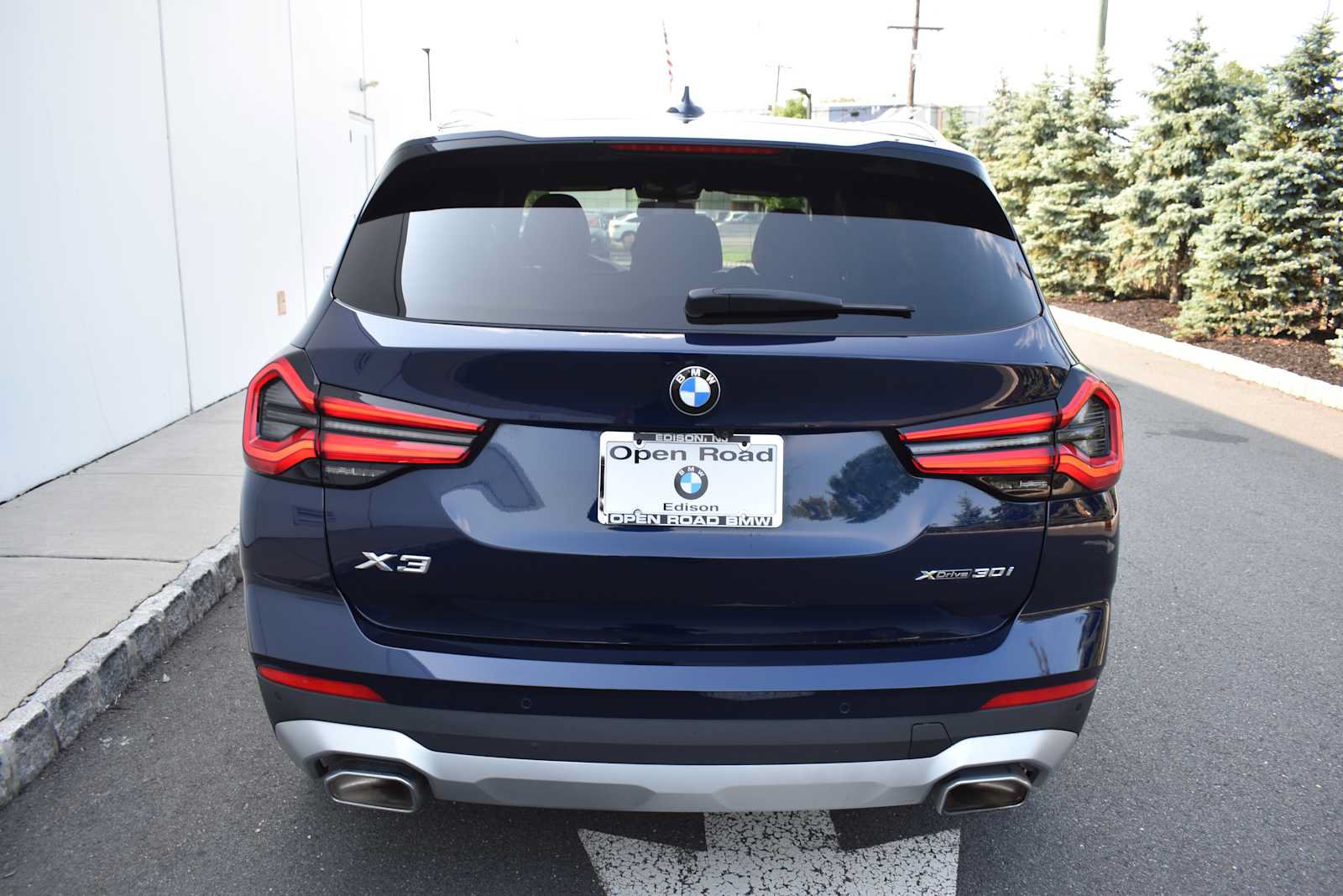 Used 2023 BMW X3 xDrive30i w/ Premium Package AWD/4WD image 8