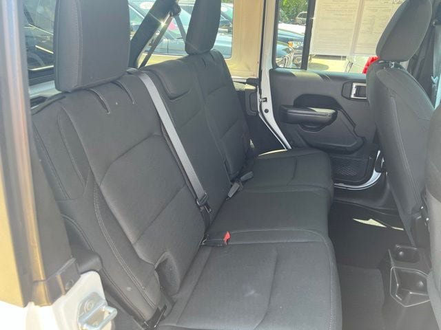 Certified 2019 Jeep Wrangler Unlimited Sport S AWD/4WD image 13