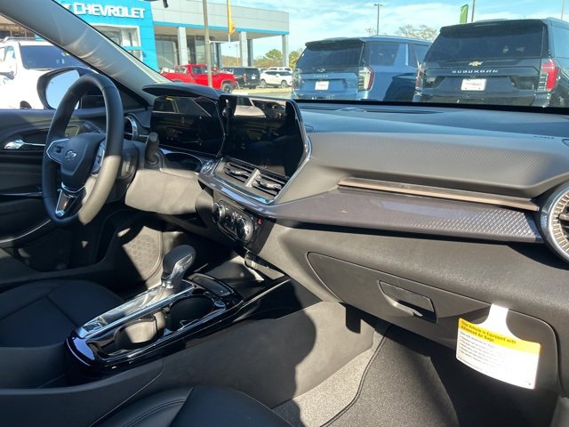 New 2026 Chevrolet Trax ACTIV w/ Sunroof Package image 32