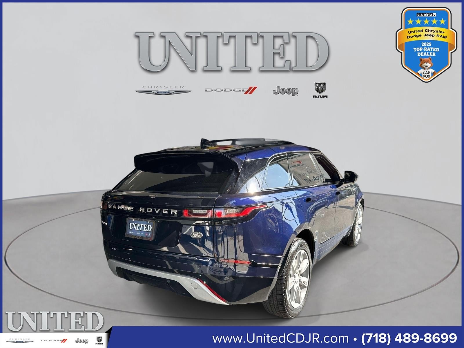 Used 2023 Land Rover Range Rover Velar S AWD/4WD image 4