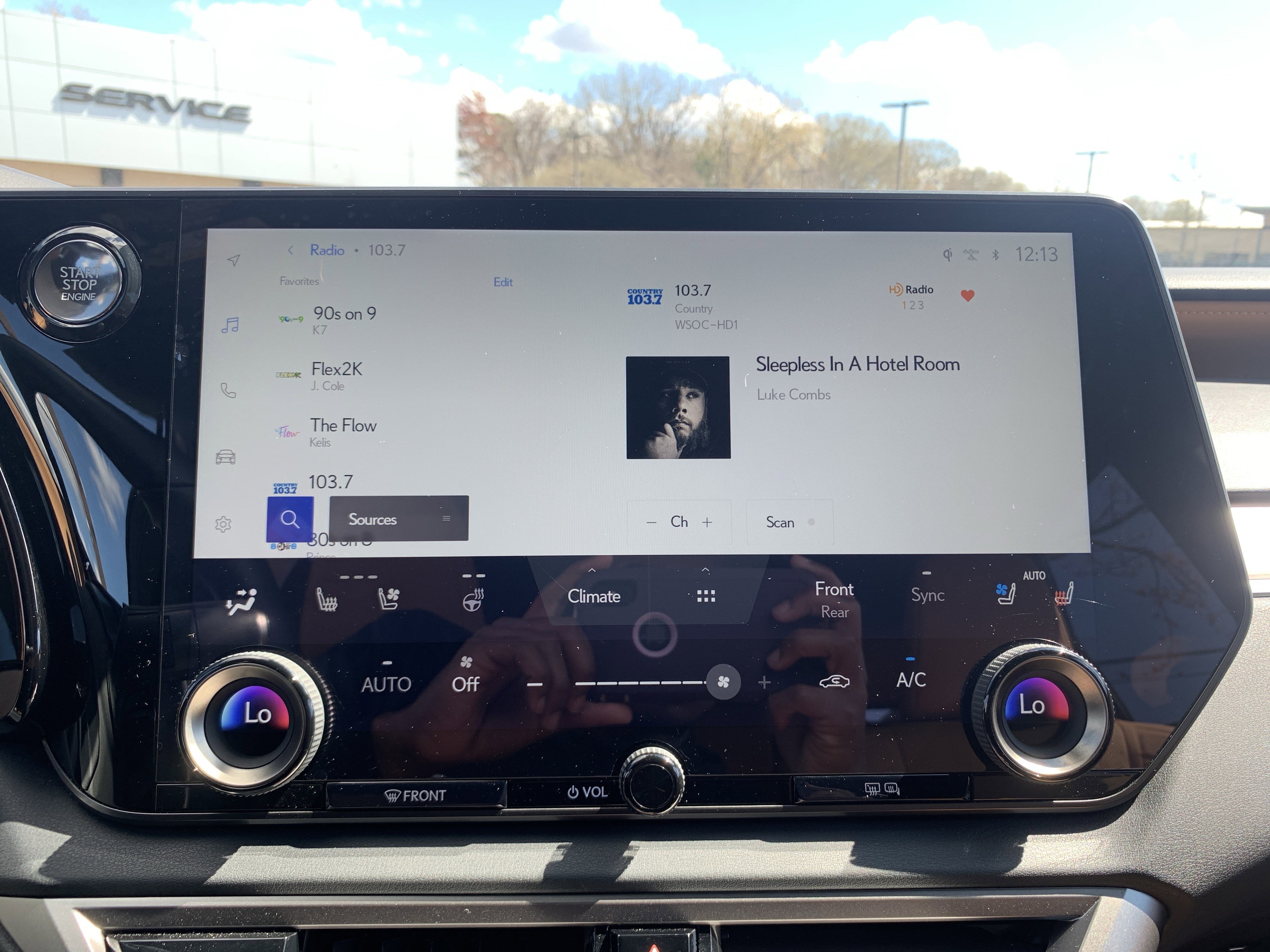 Certified 2025 Lexus RX 350 Premium w/ Accessory Package (Z1) image 23