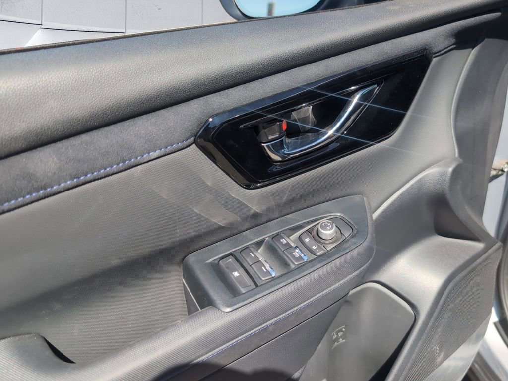 Used 2025 Subaru Forester Limited image 12