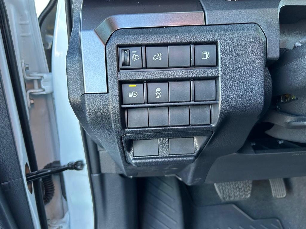 Used 2026 Toyota 4Runner SR5 AWD/4WD image 25