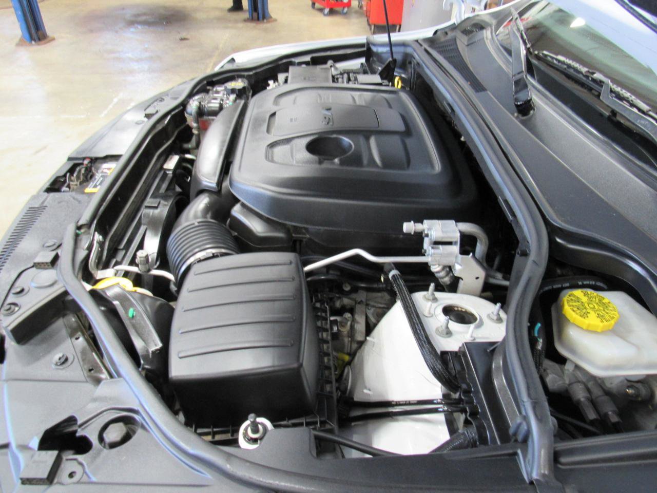 Used 2021 Jeep Grand Cherokee Laredo AWD/4WD image 35