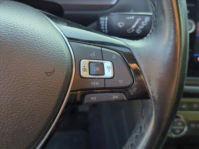 Used 2019 Volkswagen Tiguan SE w/ Panoramic Sunroof Package FWD image 14