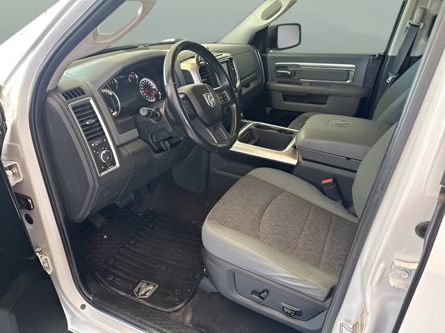 Used 2018 RAM 1500 SLT image 7