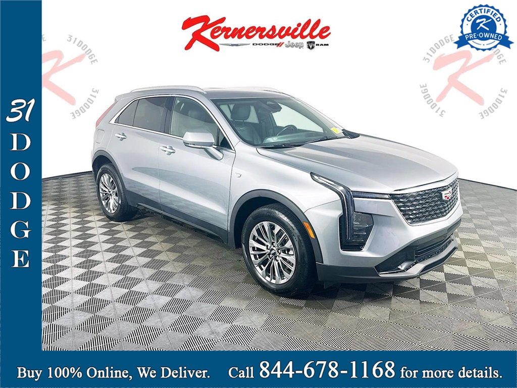 Used 2024 Cadillac XT4 Premium Luxury image 1