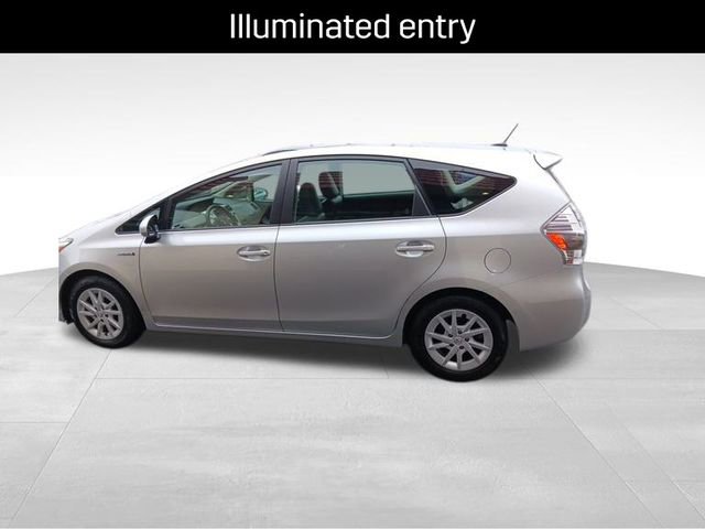Used 2012 Toyota Prius V Three FWD image 8