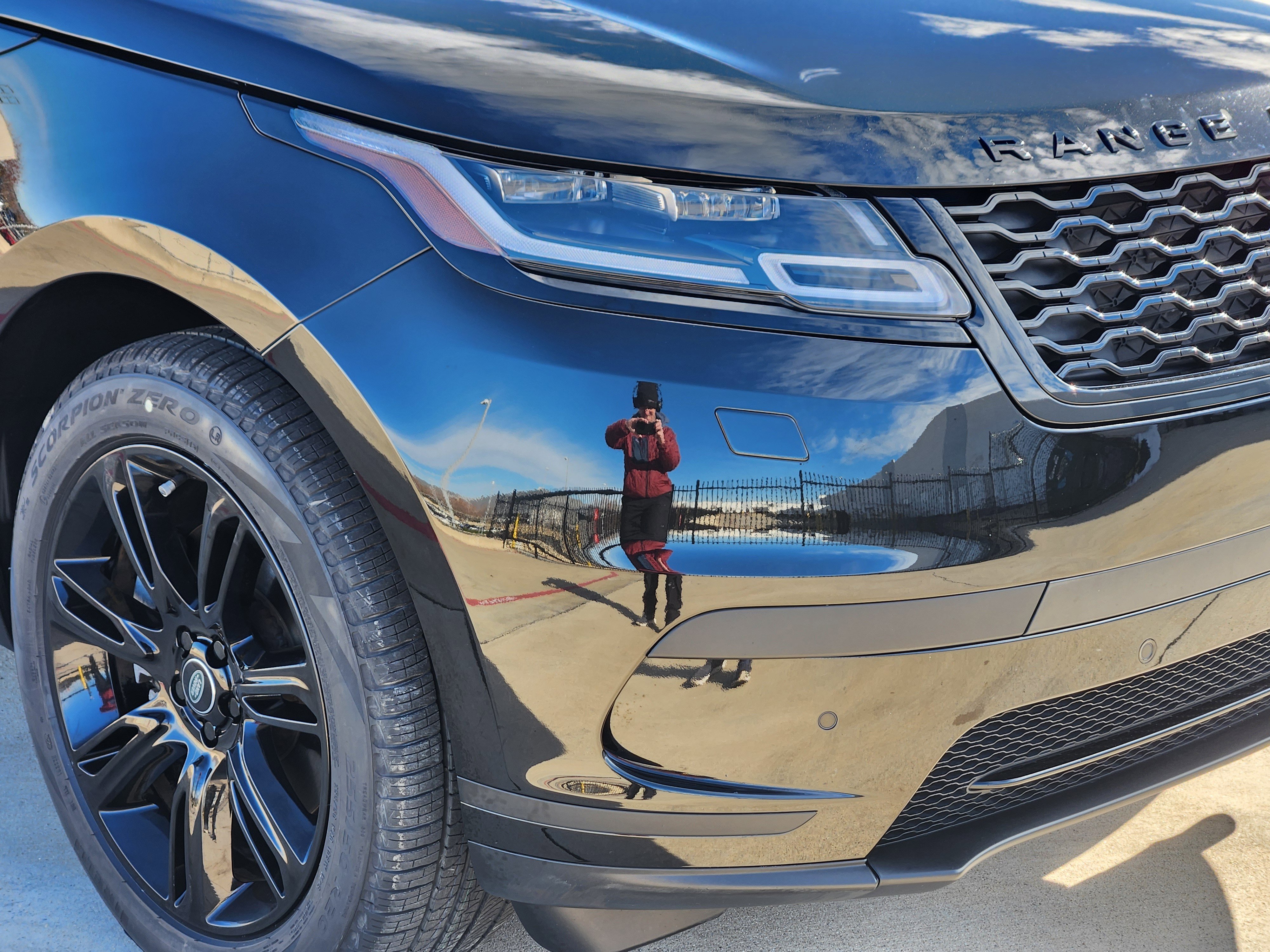 Certified 2023 Land Rover Range Rover Velar S image 8