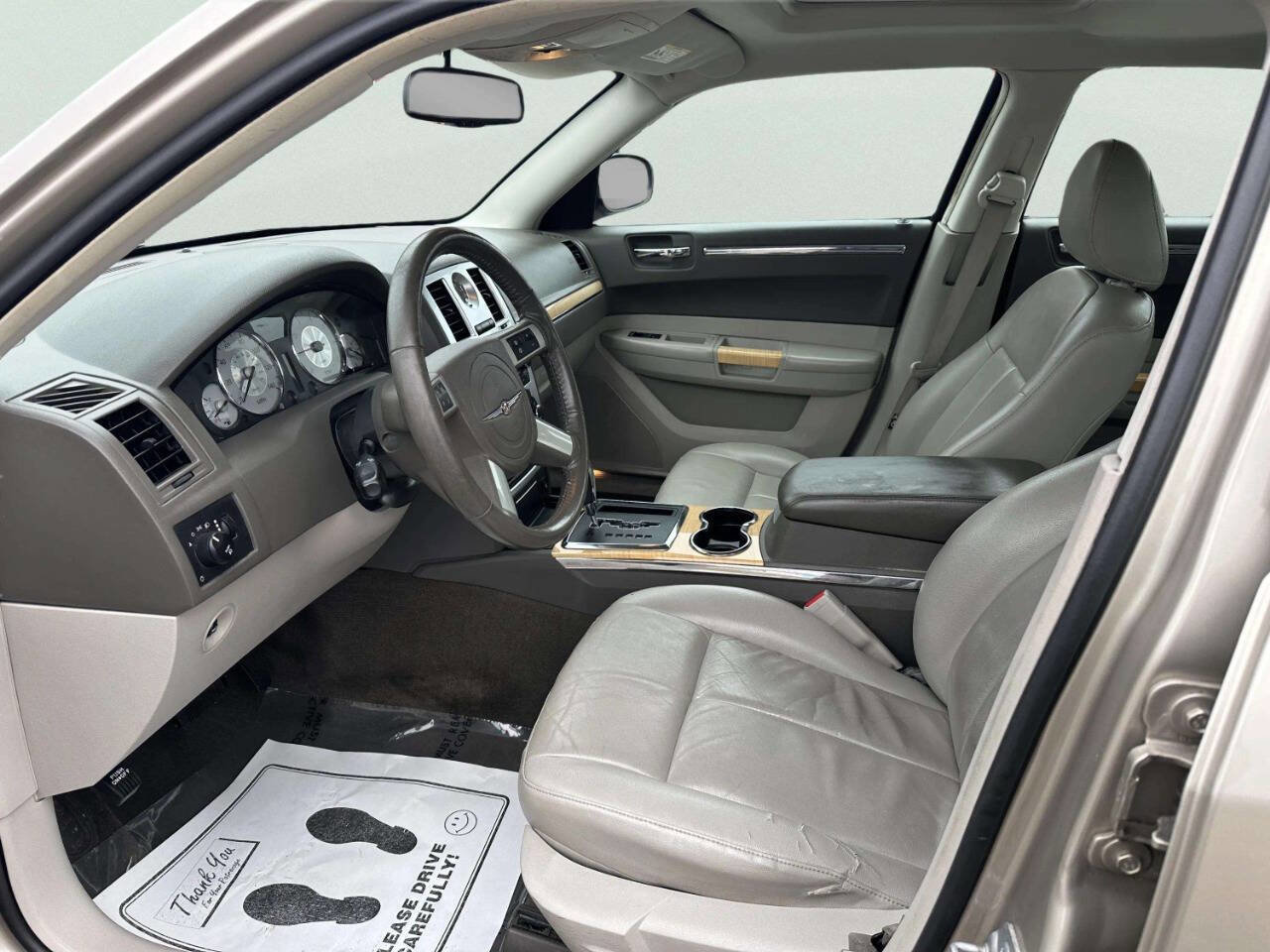 Used 2008 Chrysler 300 Limited image 9