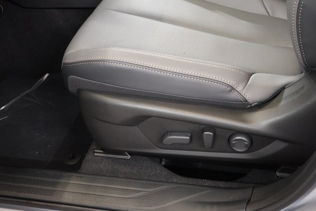 New 2026 Subaru Outback Limited XT AWD/4WD image 13