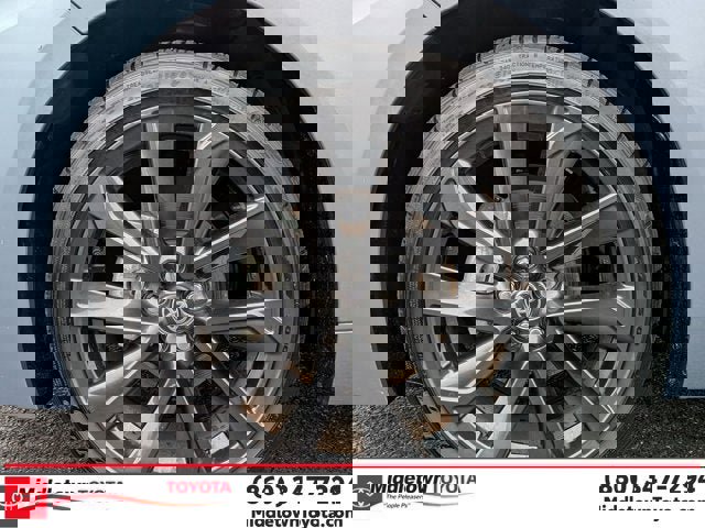 Certified 2023 Toyota Corolla SE image 9