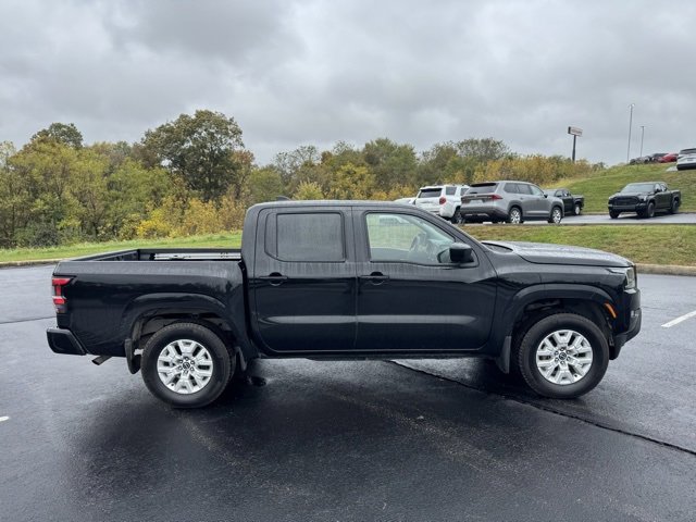 Used 2024 Nissan Frontier SV w/ SV Convenience Package image 2