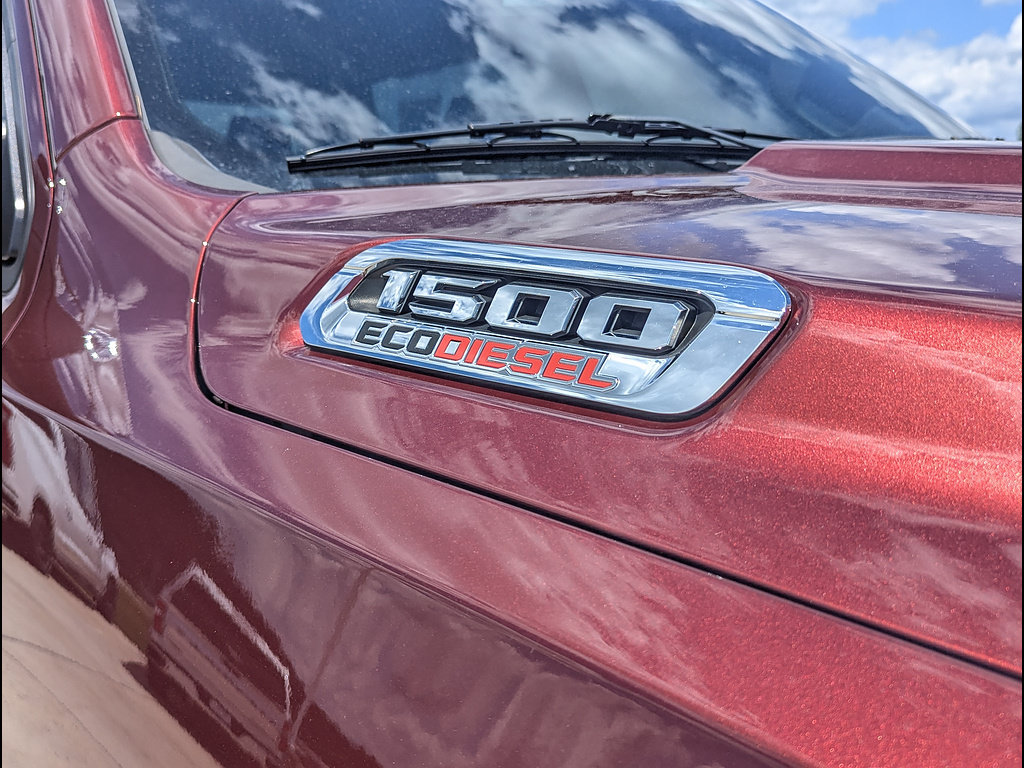 Used 2020 RAM 1500 Laramie AWD/4WD image 13
