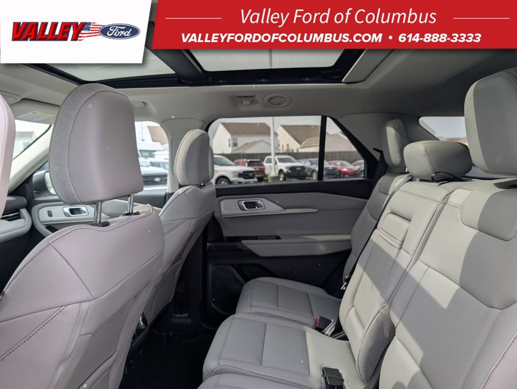 New 2025 Ford Explorer Active w/ Active Comfort Package AWD/4WD image 47