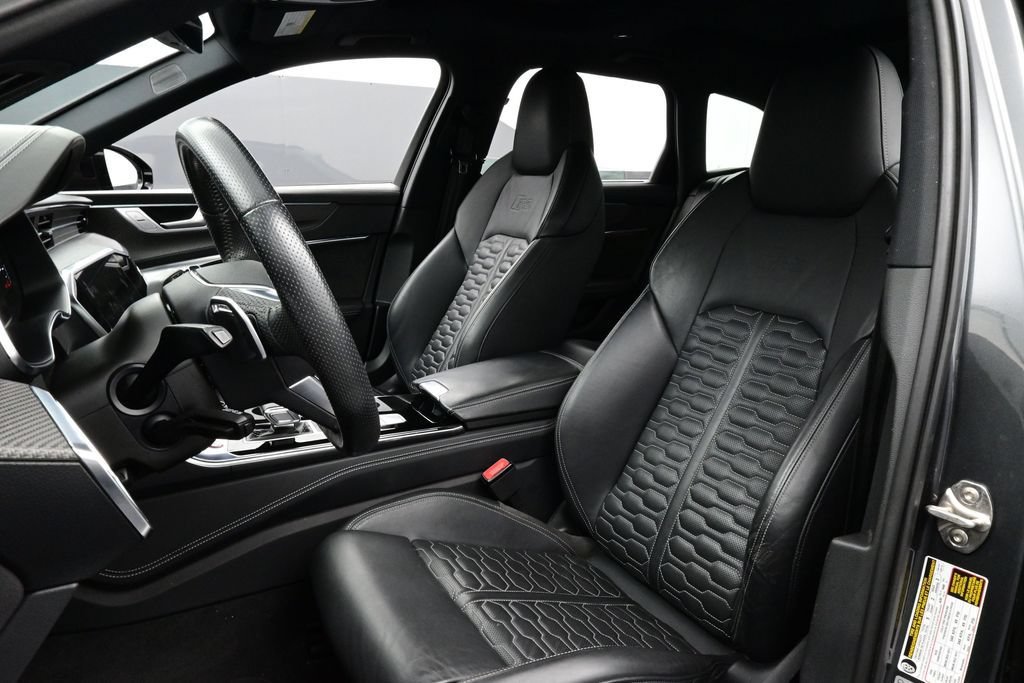 Used 2021 Audi RS 6 w/ Carbon Optic Package AWD/4WD image 5